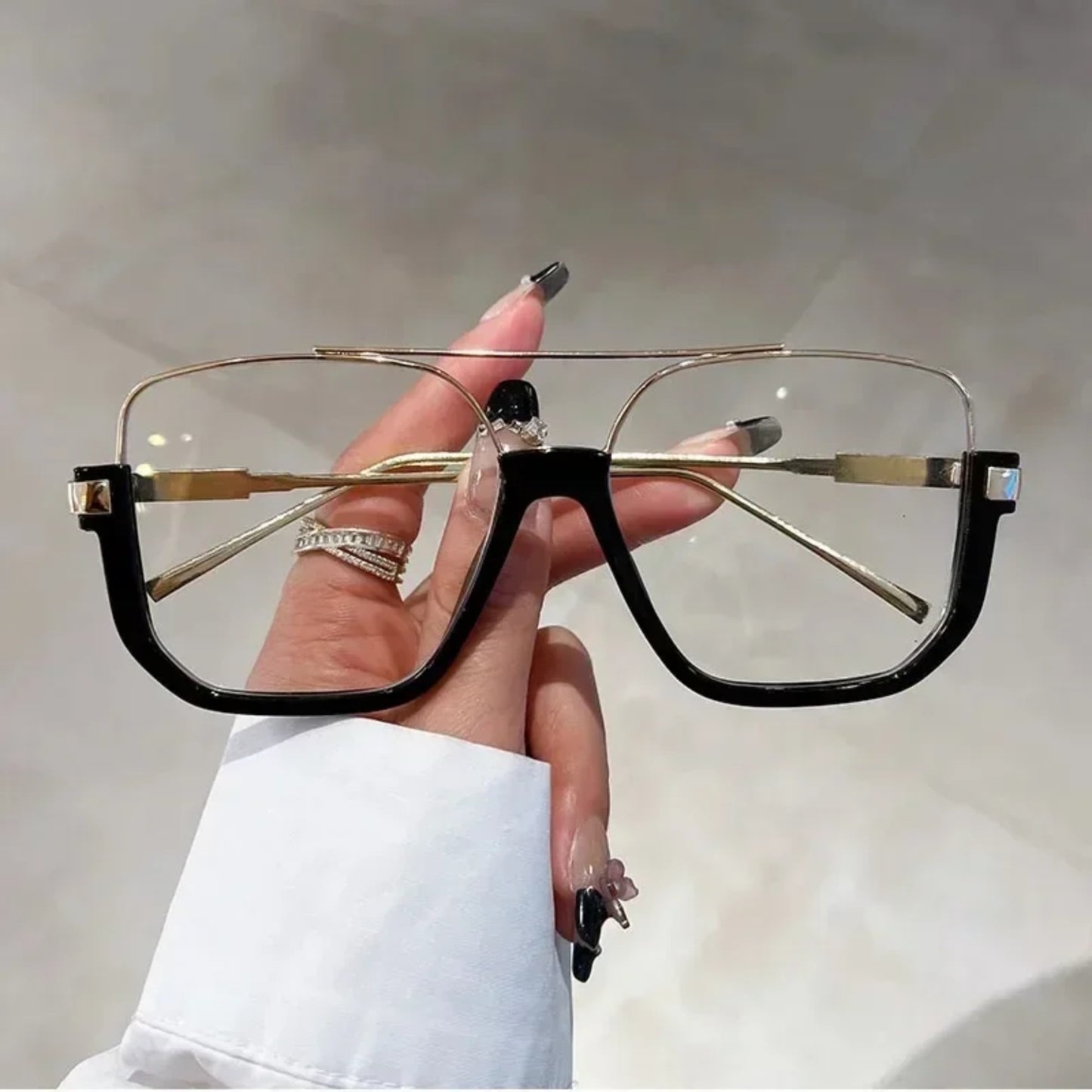 Alloy Oversized Square UV400 Sunglasses