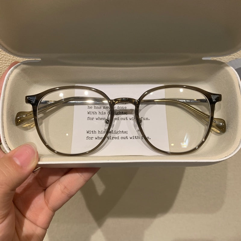 Classic Round Eyeglass Frames with a Keyhole-Style Bridge, Five Frame Colors