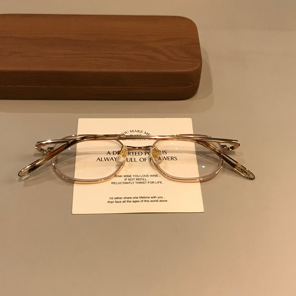 Rounded Rectangular Wire-Style Eyeglass Frames, Gold Tone