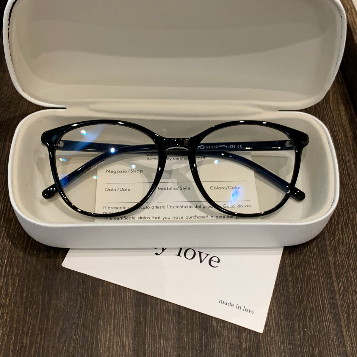 Rounded Square Eyeglass Frames with Slim Temples and Corner Accents, Five Colors
