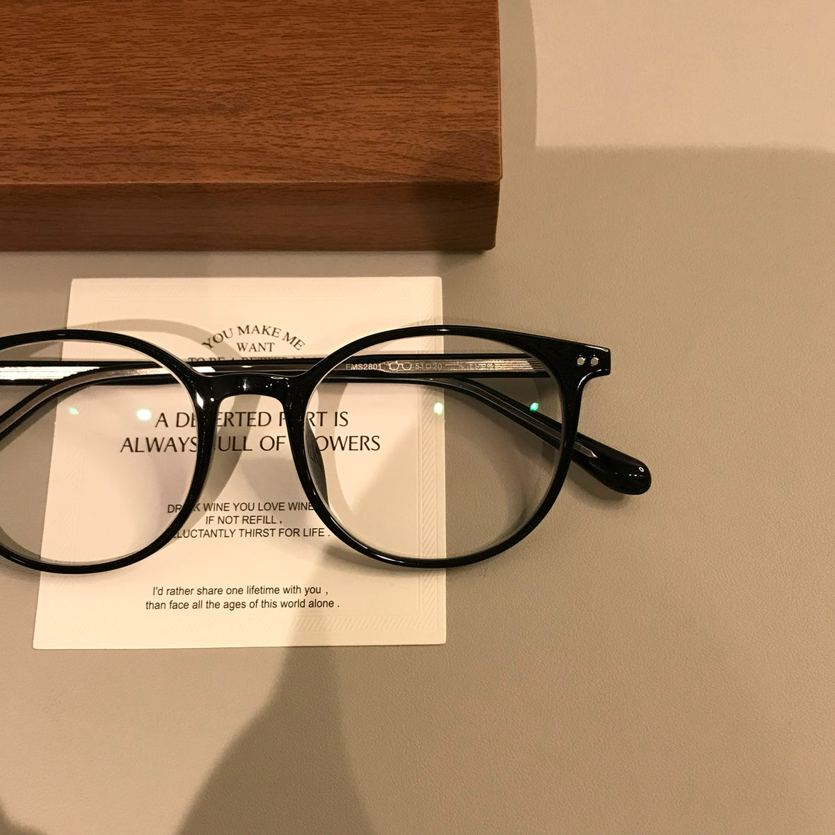 Retro Round Eyeglass Frames with a Keyhole-Style Bridge, Tortoiseshell or Black