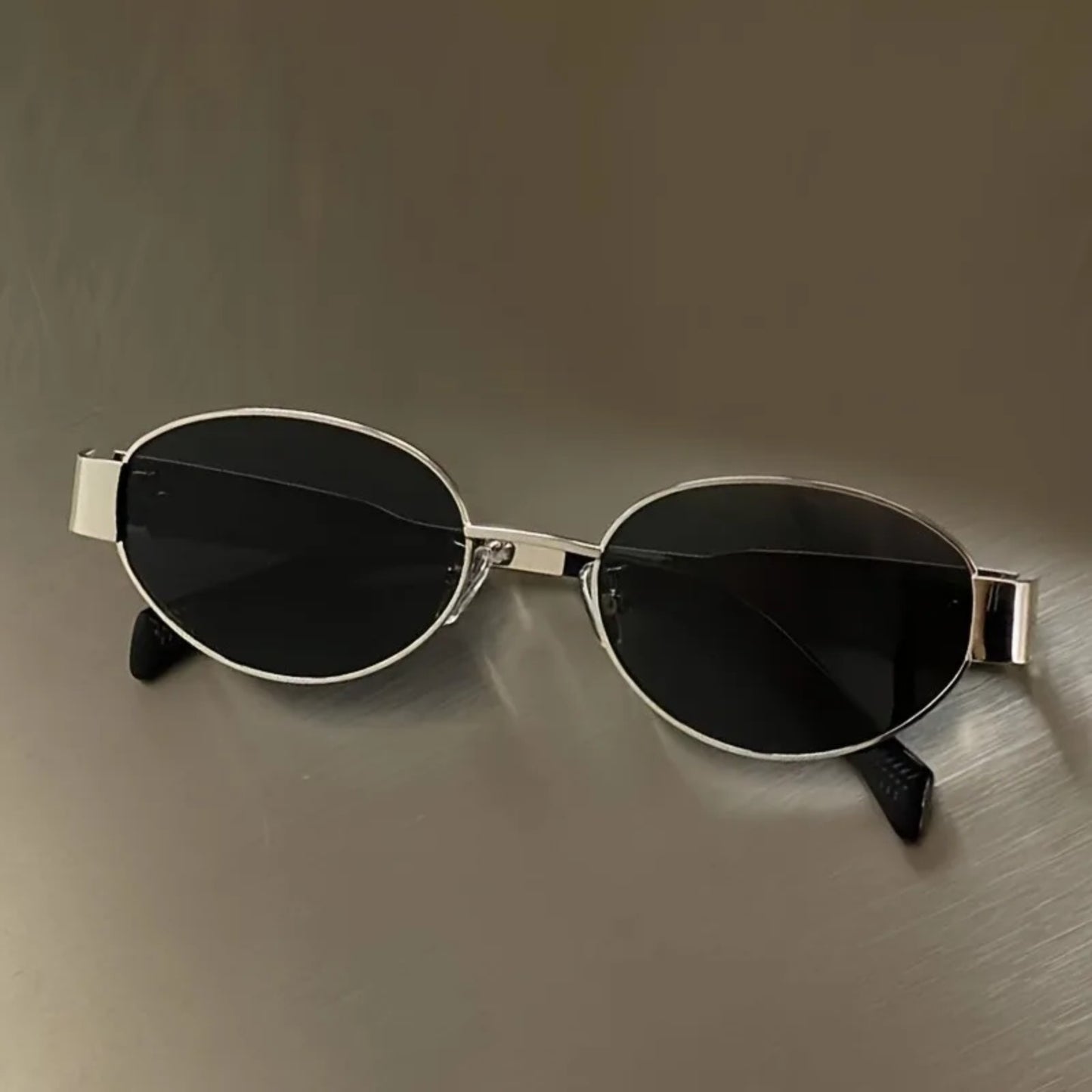 Alloy Gold Oval UV400 Sunglasses