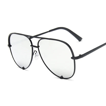 Aviator Gradient Mirror Sunglasses | Retro Women’s Driver Shades – CINILY UK temple detail
