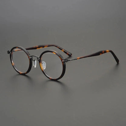 Ultra-Light Pure Titanium Vintage Round Optical Glasses Frame temple detail