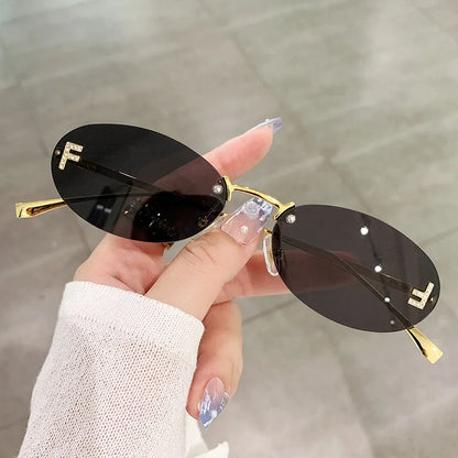 Rimless Oval UV400 Sunglasses | Elegant Women’s Fashion Shades – CINILY UK lens detail