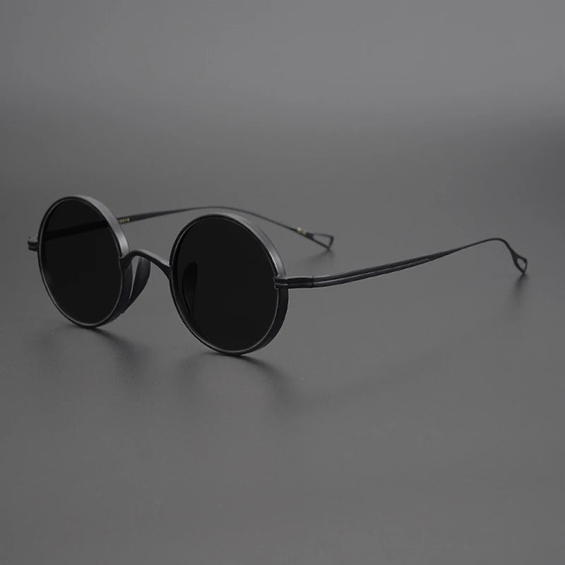 Ultra-Light Pure Titanium Polarised Vintage Small Round Sunglasses - Black