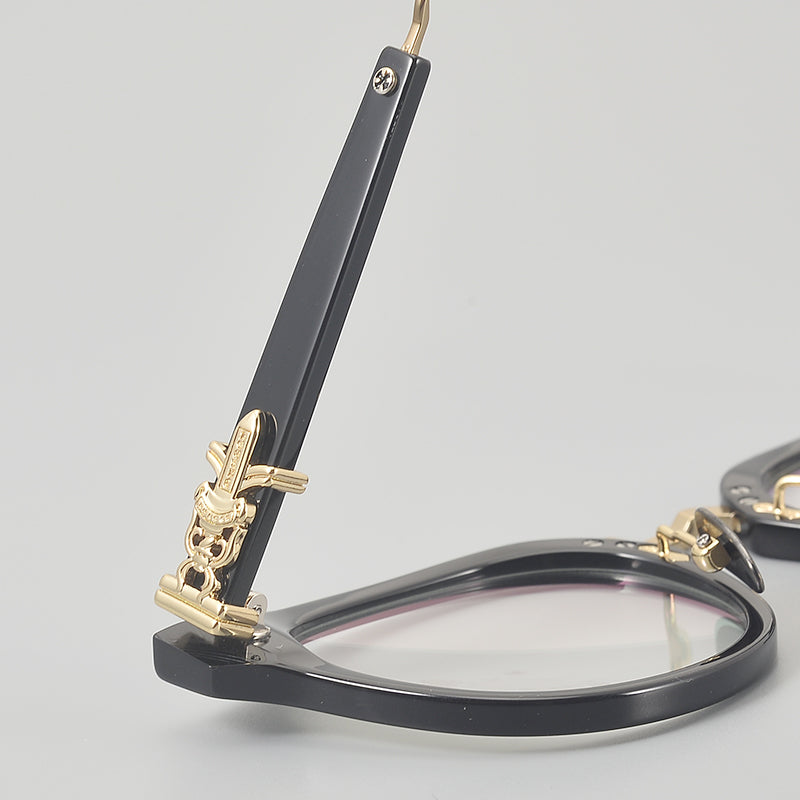 Vintage Glasses Frames lens detail
