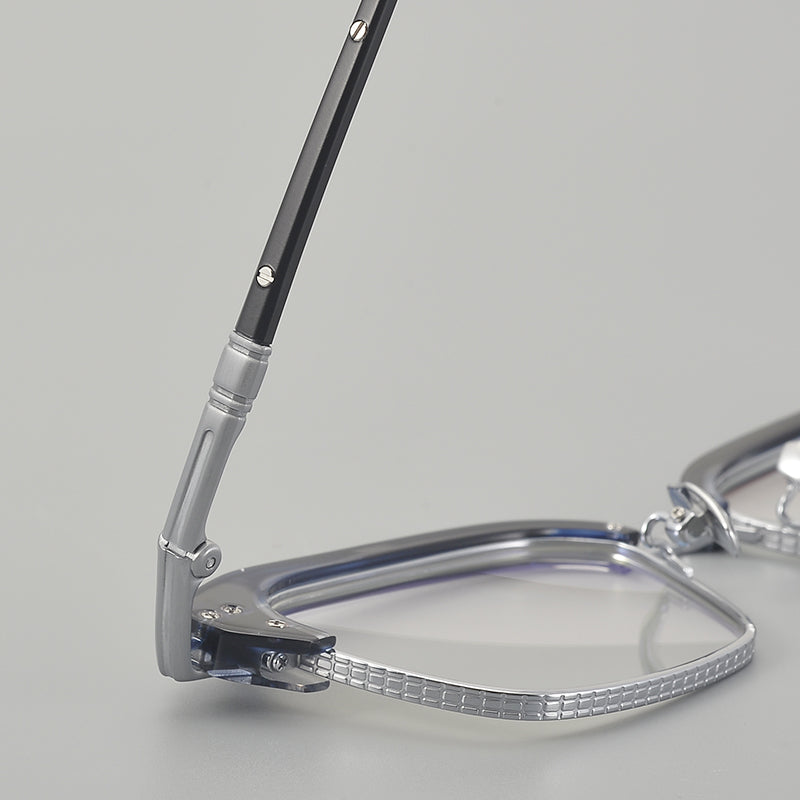 Retro Rectangular Titanium Glasses Frames lens detail