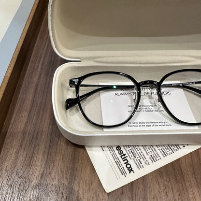 Classic Round Eyeglass Frames with a Keyhole-Style Bridge, Five Frame side view