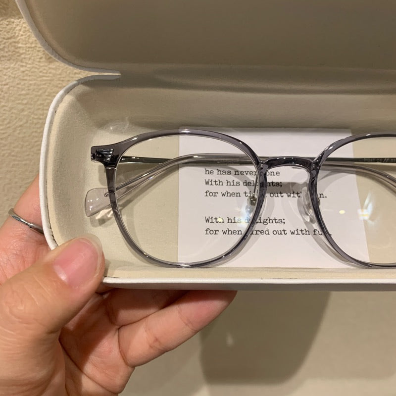 Classic Round Eyeglass Frames with a Keyhole-Style Bridge, Five Frame additional product view