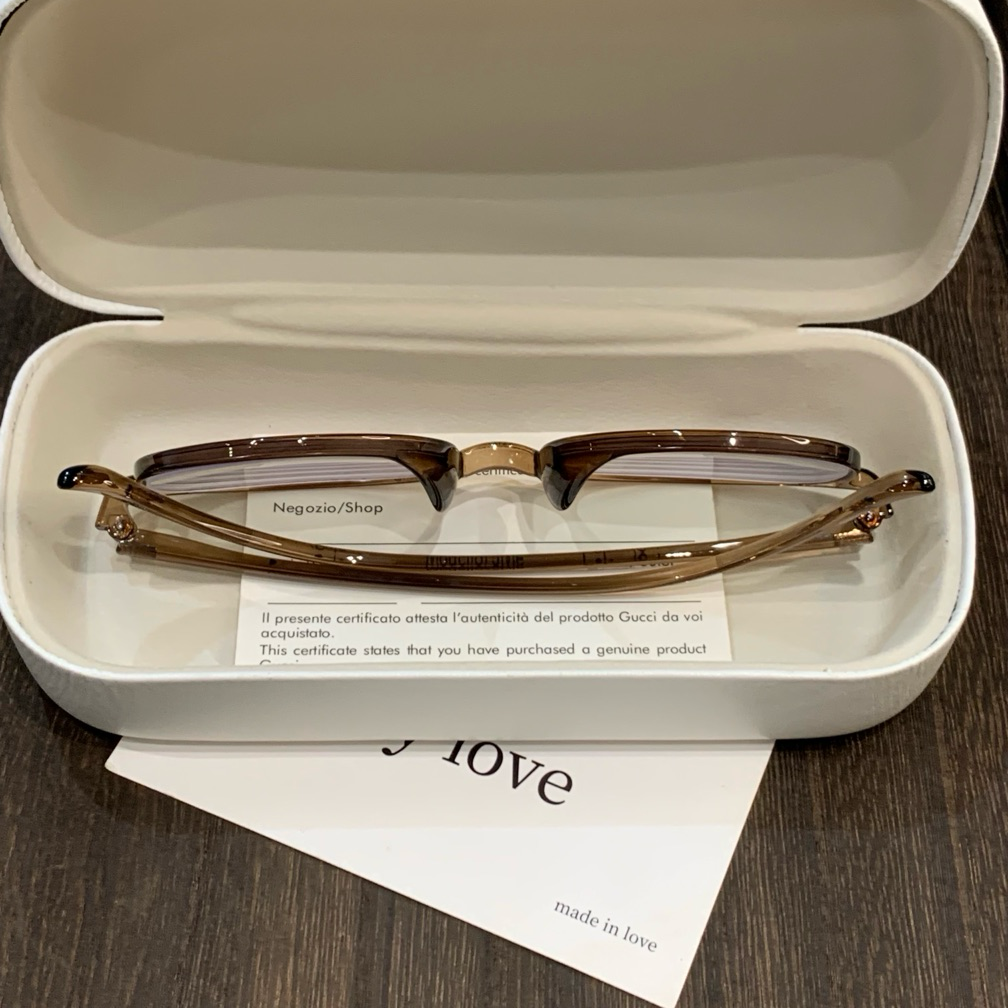 Round Eyeglass Frames with Thin Rims and a Curved Brow, Cool Tea Brown