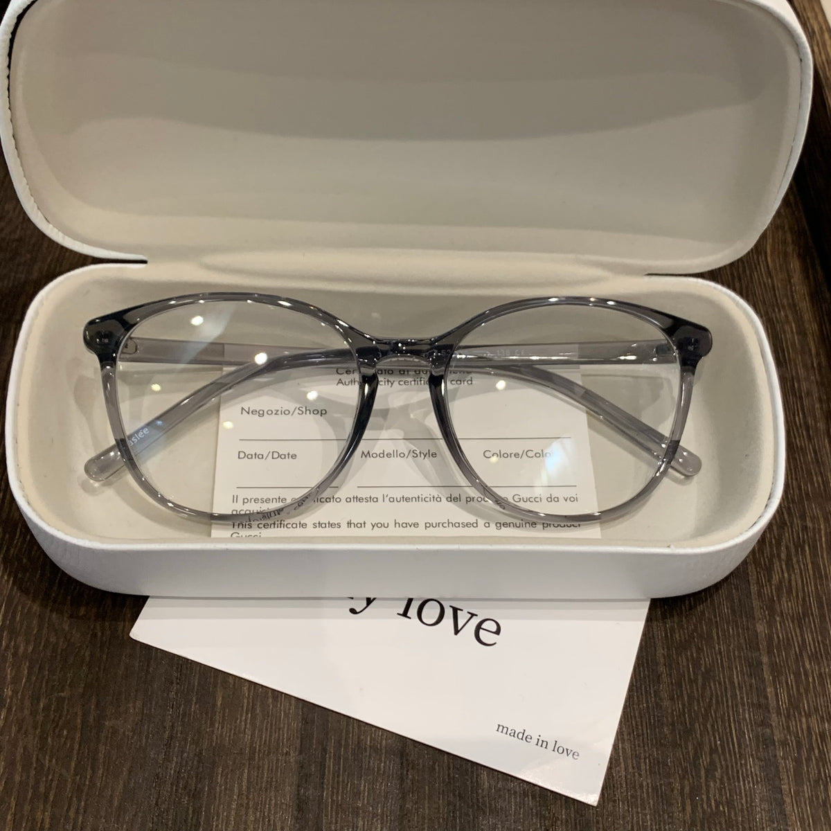 Rounded Square Eyeglass Frames with Slim Temples and Corner Accents, Five Colors