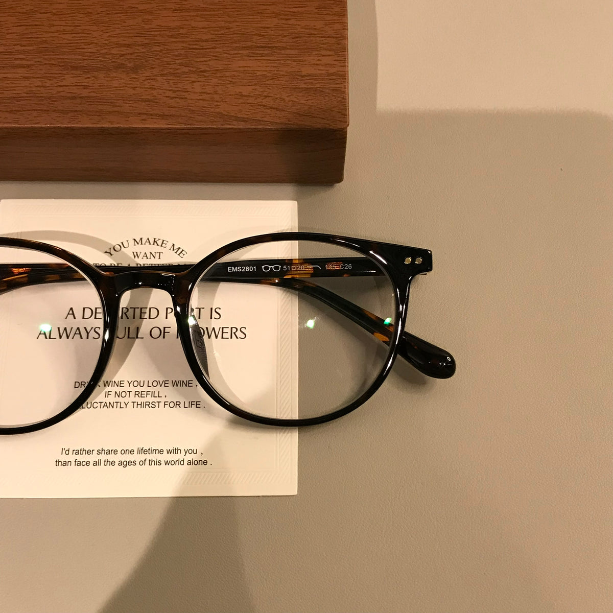 Retro Round Eyeglass Frames with a Keyhole-Style Bridge, Tortoiseshell or Black