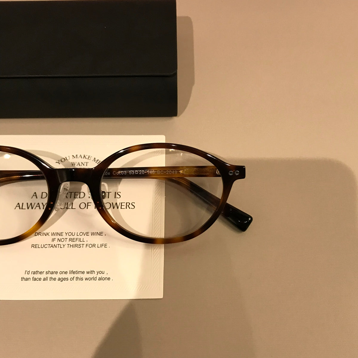 Wide Oval Eyeglass Frames with Thick Rims, Tortoiseshell lens detail