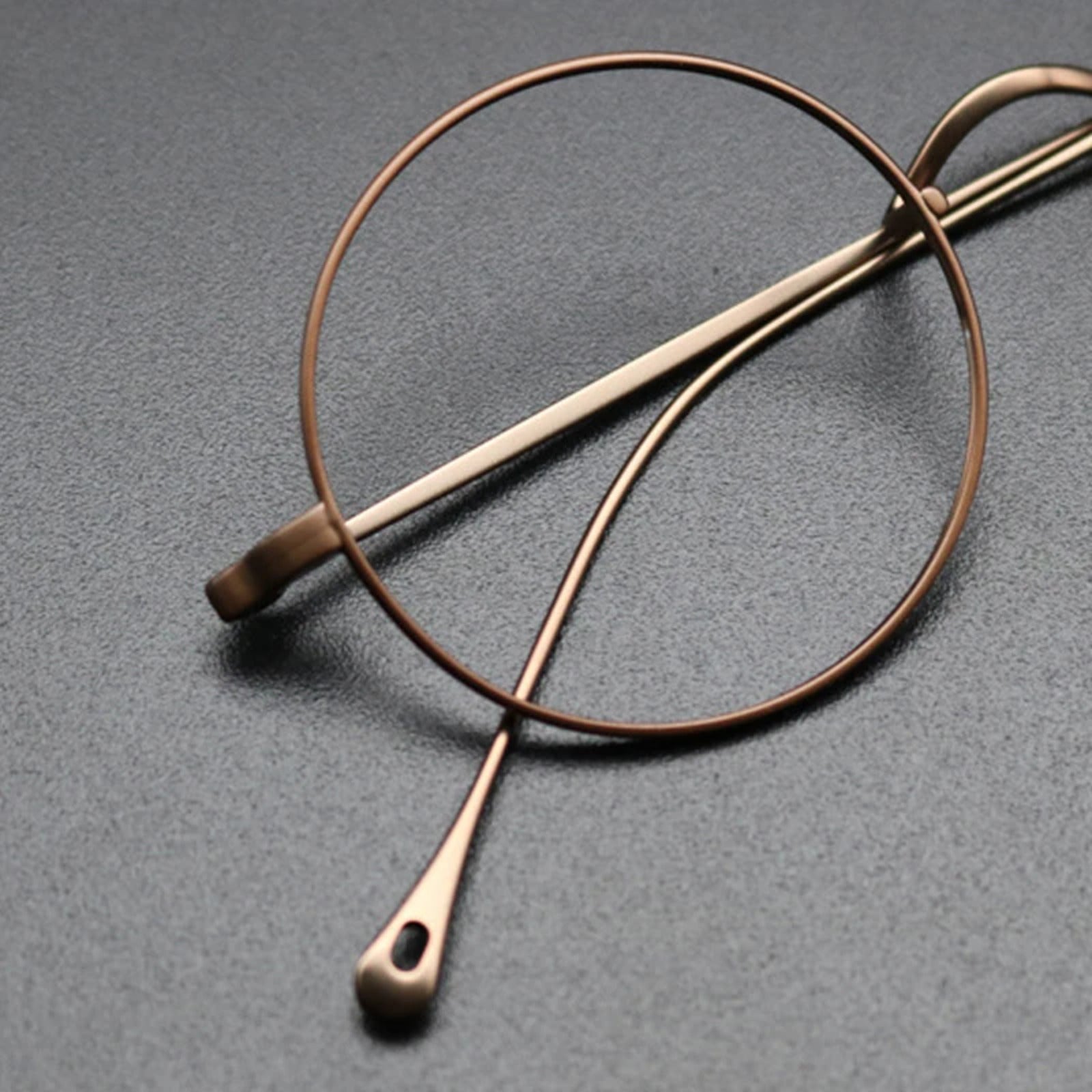 Petite Titanium Wire Round Prescription Eyeglasses | Ultra-Light Optical Frame for Rx Lenses – CINILY UK temple detail